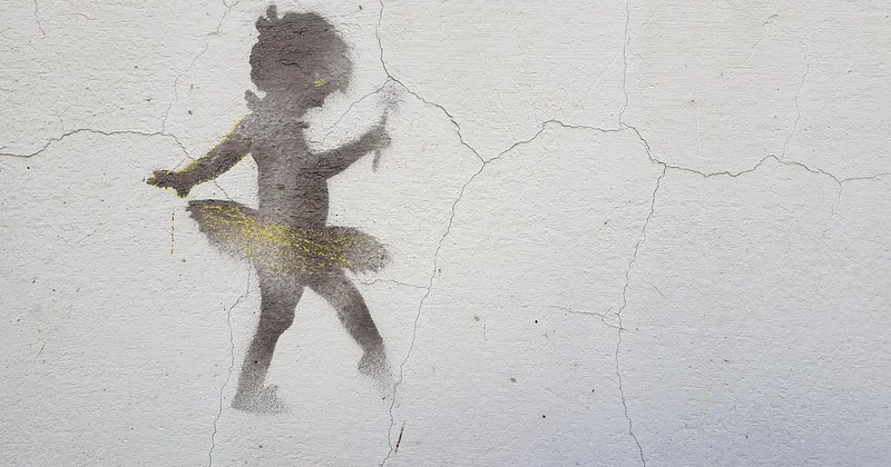 Carrelage sur carrelage au mur ou au sol : deux logiques différentes